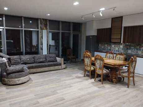 3 otaqlı yeni tikili - Elmlər Akademiyası m. - 150 m²