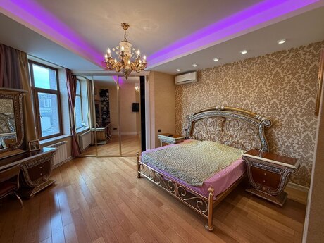 4 otaqlı yeni tikili - Sahil m. - 234 m²