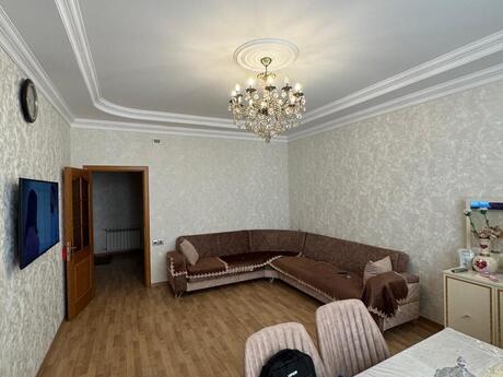 2-комнатная квартира, 75 м², Nəsimi: 213 000 ₼ 2