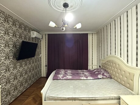 Elan №5947278 - Bakı, Elmlər Akademiyası m., 1 otaqlı, 50 m², 4/5 mərtəbə