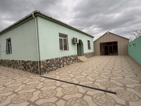 5-комн. дом/дача - пос. Гала - 240 м²
