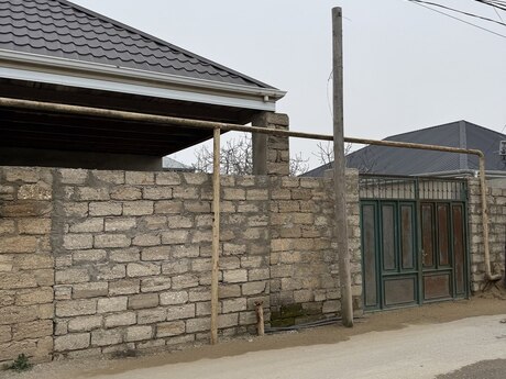 Satılır 3 otaqlı həyət evi/bağ evi 120 m², Maştağa q.