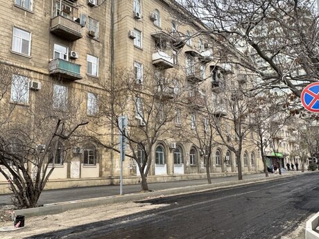 Объявление №5948707 - Баку, м. 28 мая, 2-комн., 50 м², 3/5 этаж