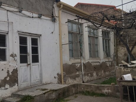 Satılır 3 otaqlı həyət evi/bağ evi 45 m², Əmircan q.