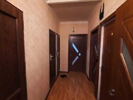 Satlr 2 otaql khn tikili 51 m, Hzi Aslanov m.