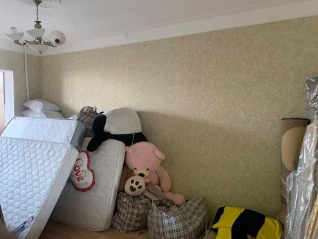 3 otaqlı köhnə tikili - 7-ci mikrorayon q. - 90 m²