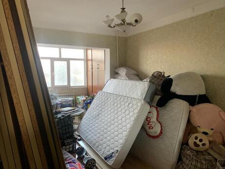 3 otaqlı köhnə tikili - 7-ci mikrorayon q. - 90 m²