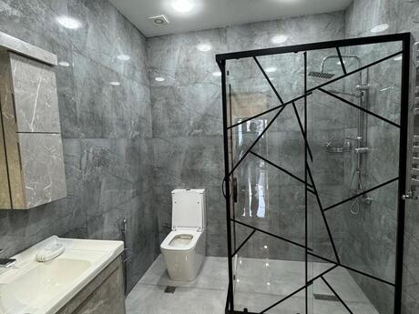 House with Garden, Villa For Sale