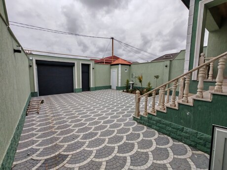 4 otaqlı həyət evi/bağ evi - Maştağa q. - 130 m²