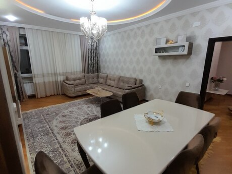 Satlr 3 otaql yeni tikili 125 m, naatlar m.