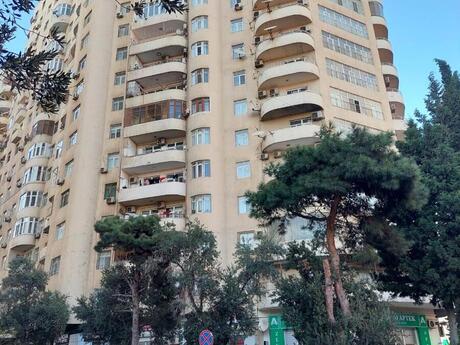 Satılır 4 otaqlı yeni tikili 200 m², Azadlıq Prospekti m.