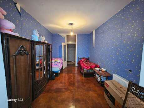 3 otaqlı köhnə tikili - Xətai r. - 80 m²