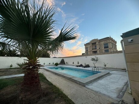5 otaqlı həyət evi/bağ evi - Bilgəh q. - 160 m²