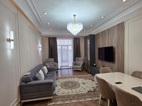 Объявление №5950077 - Баку, Хатаинский р., 4-комн., 130 м², 5/7 этаж