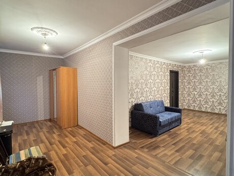 3-комн. вторичка - м. Элмляр Академиясы - 60 м²