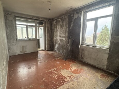 Satlr 1 otaql khn tikili 36.5 m, Sumqayt