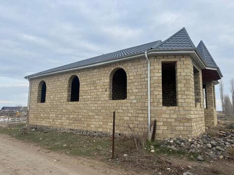 Satılır 4 otaqlı həyət evi/bağ evi 220 m², Goranboy