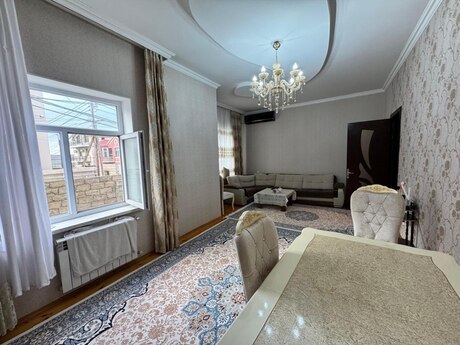 8 otaqlı həyət evi, 300 m², Qaraçuxur: 280 000 ₼ 5