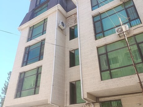 Satılır 2 otaqlı yeni tikili 70 m², Bakıxanov q.