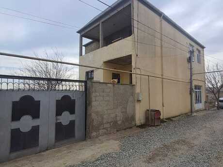 5 otaqlı həyət evi/bağ evi - Binəqədi q. - 230 m²