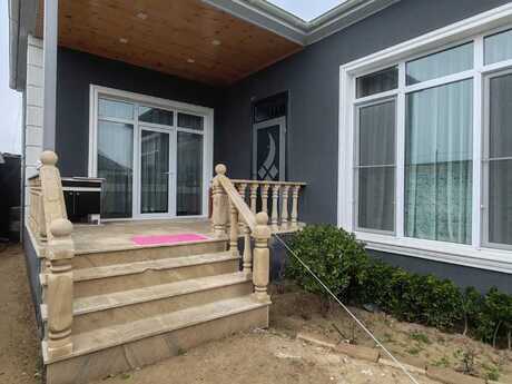 Satılır 3 otaqlı həyət evi/bağ evi 85 m², Buzovna q.