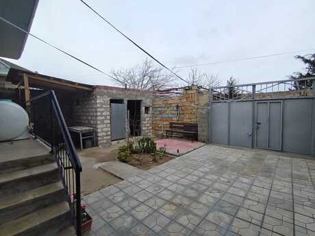 3 otaqlı həyət evi/bağ evi - Maştağa q. - 65 m²