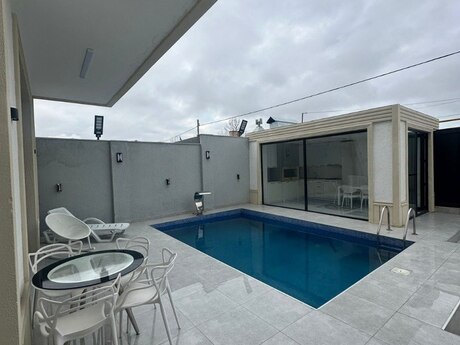 5 otaqlı həyət evi/bağ evi - Mərdəkan q. - 300 m²