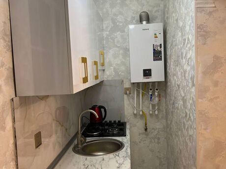 2 otaqlı köhnə tikili - Yeni Yasamal q. - 45 m²