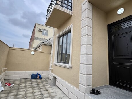 4 otaqlı həyət evi/bağ evi - Xırdalan - 130 m²