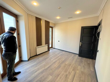 14 otaqlı ofis - 8 Noyabr m. - 550 m²