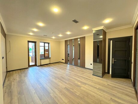 14 otaqlı ofis - 8 Noyabr m. - 550 m²