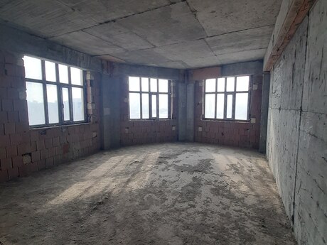 5 otaqlı yeni tikili - Nəriman Nərimanov m. - 190 m²