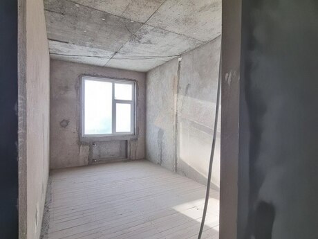 4 otaqlı yeni tikili - Elmlər Akademiyası m. - 181 m²
