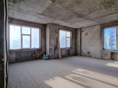 4 otaqlı yeni tikili - Elmlər Akademiyası m. - 181 m²