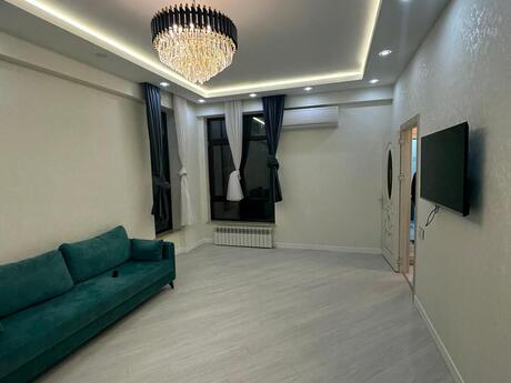 Elan №5951199 - Bakı, İnşaatçılar m., 2 otaqlı, 65 m², 5/19 mərtəbə