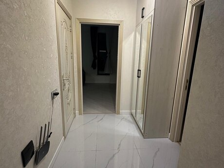 2 otaqlı yeni tikili - İnşaatçılar m. - 65 m²