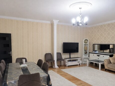 5 otaqlı köhnə tikili - Binəqədi r. - 120 m²