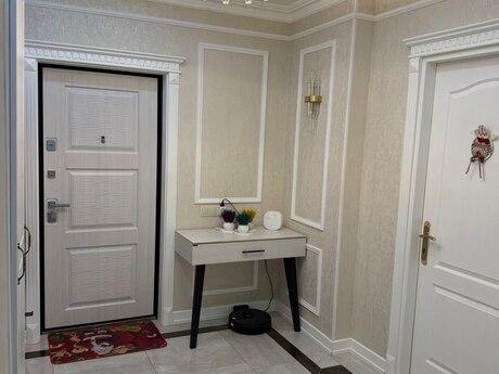 3 otaqlı mənzil, 85 m², 8-ci mikrorayon: 273 000 ₼ 3