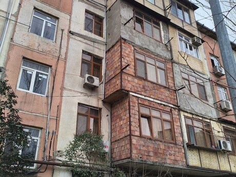 Elan №5951507 - Bakı, Nəsimi m., 3 otaqlı, 60 m², 5/5 mərtəbə