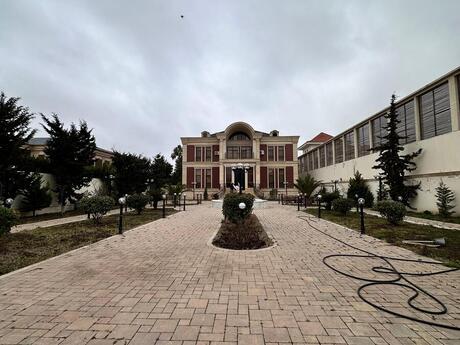 8-комн. дом/дача - пос. Мардакан - 700 м²