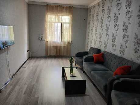 Satılır 3 otaqlı həyət evi/bağ evi 100 m², Zabrat q.