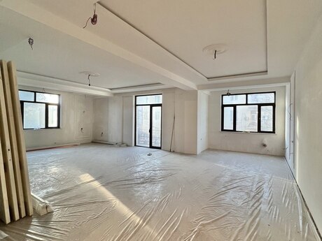 4 otaqlı yeni tikili - Nəriman Nərimanov m. - 240 m²