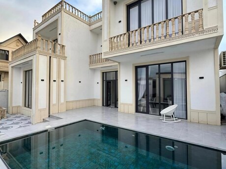 5 otaqlı həyət evi/bağ evi - Mərdəkan q. - 300 m²