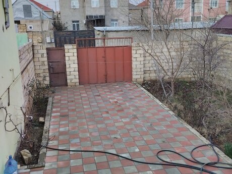 3 otaqlı həyət evi/bağ evi - Ceyranbatan q. - 120 m²