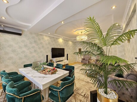 4 otaqlı yeni tikili - Xırdalan - 146 m²