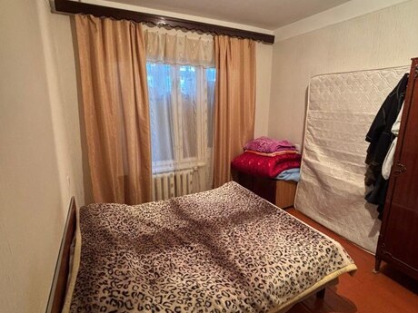 2 otaqlı köhnə tikili - Xalqlar Dostluğu m. - 68 m²