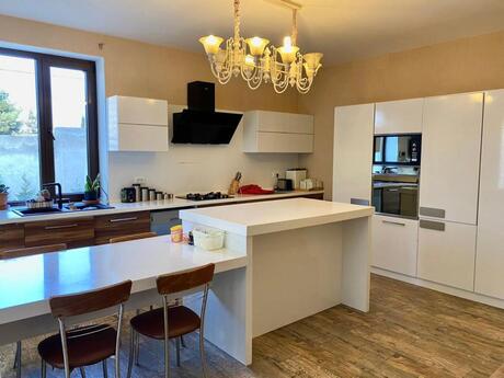 6 otaqlı həyət evi, 300 m², Badamdar: 1 000 000 ₼ 4