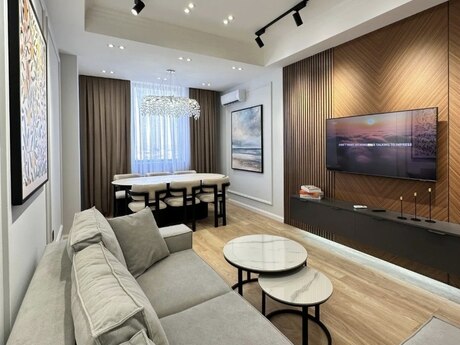 Elan №5952090 - Bakı, 20 Yanvar m., 2 otaqlı, 85 m², 10/20 mərtəbə