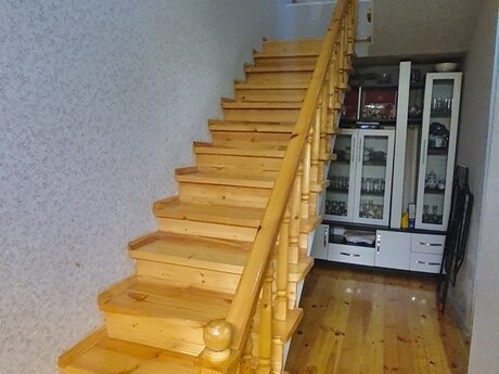 4 otaqlı həyət evi/bağ evi - Xırdalan - 100 m²