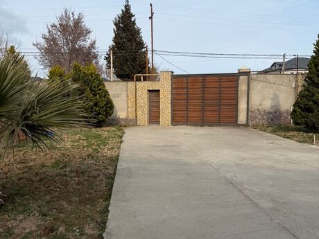 6 otaqlı həyət evi/bağ evi - Nardaran q. - 200 m²